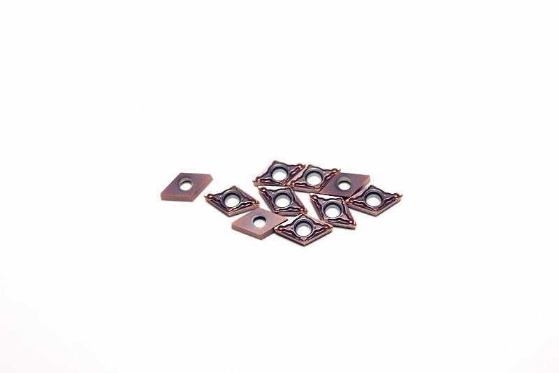 Produttore di inserti in metallo duro ad alte prestazioni DCMT070204 4 DCMT070204